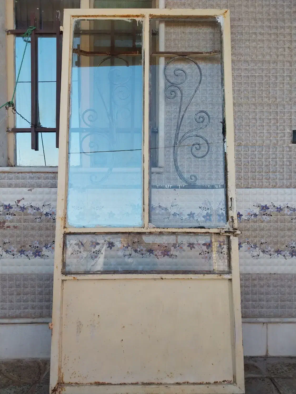 در‌آهنی|مصالح و تجهیزات ساختمان|تاکستان, |دیوار