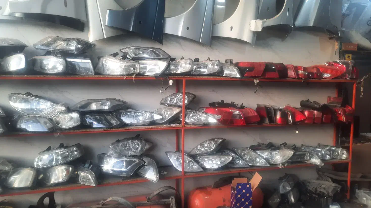 فروشنده|قطعات یدکی و لوازم جانبی|زرندیه, |دیوار