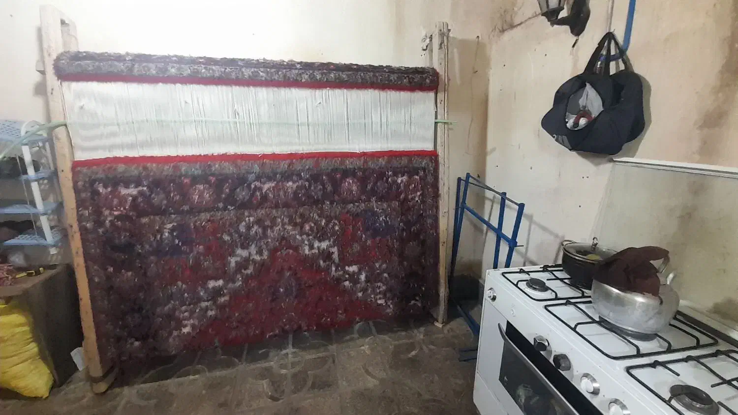 دار قالی|فرش|باسمنج, |دیوار