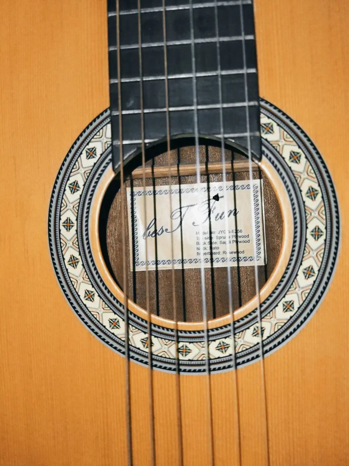 گیتار در حد نو best fun e256|گیتار، بیس، امپلیفایر|کتالم و سادات شهر, |دیوار