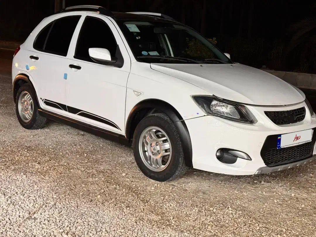 کوییک r سفید مشکی|خودرو سواری و وانت|صدرا-فارس, فاز ۱|دیوار