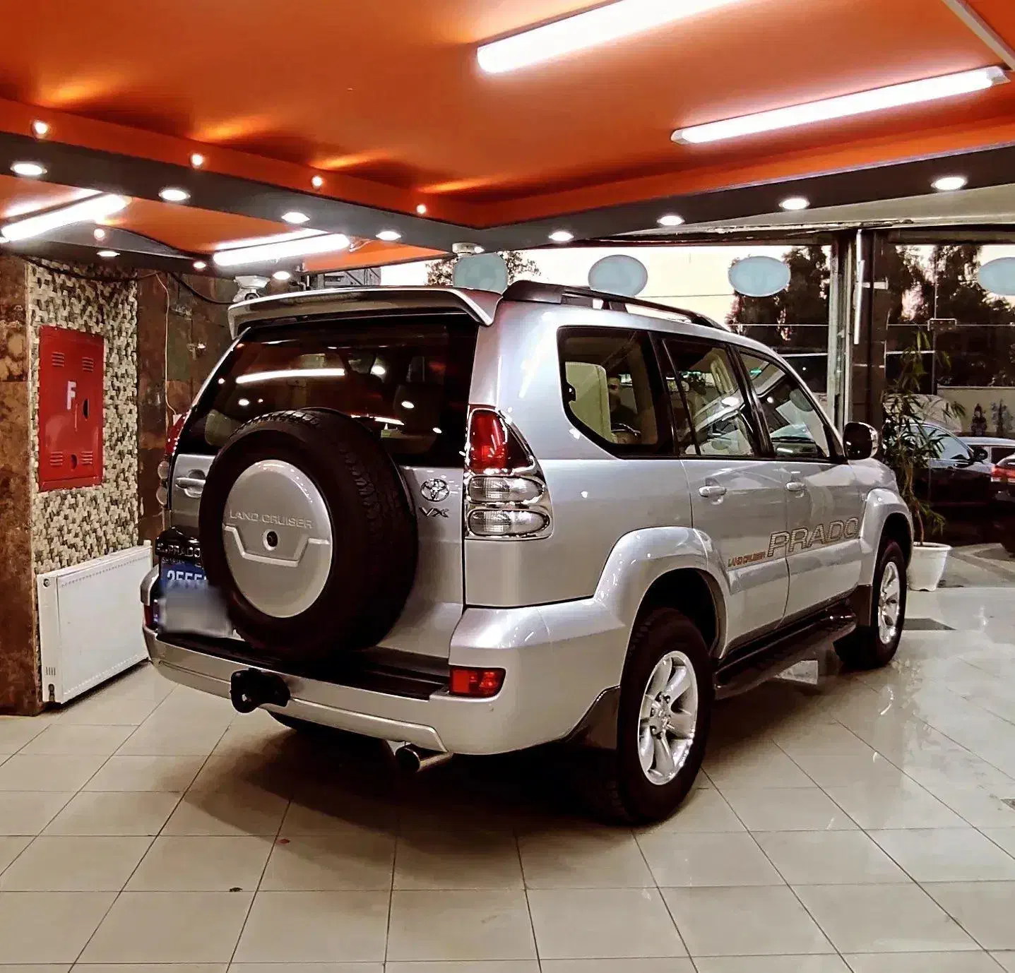 پرادو شش سیلندر فابریک خانگی|خودرو سواری و وانت|شیراز, اصلاحنژاد|دیوار