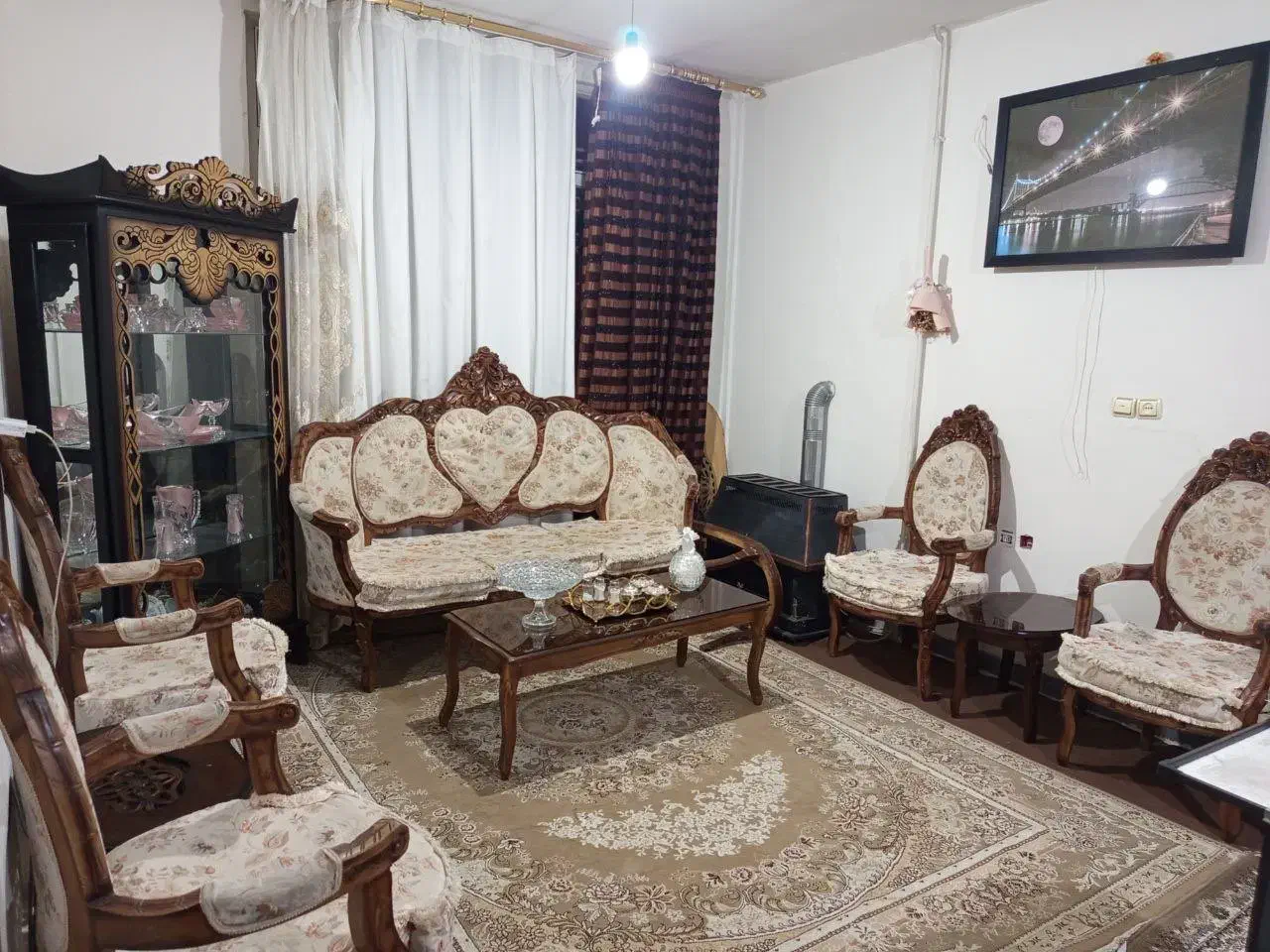 مبل سلطنتی و میز ناهار خوری|مبلمان خانگی و میز عسلی|قزوین, |دیوار