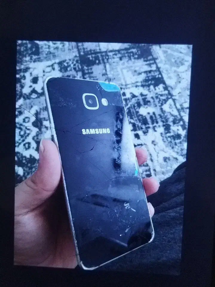 A7 2016 صفحه سوخته|موبایل|پاوه, |دیوار