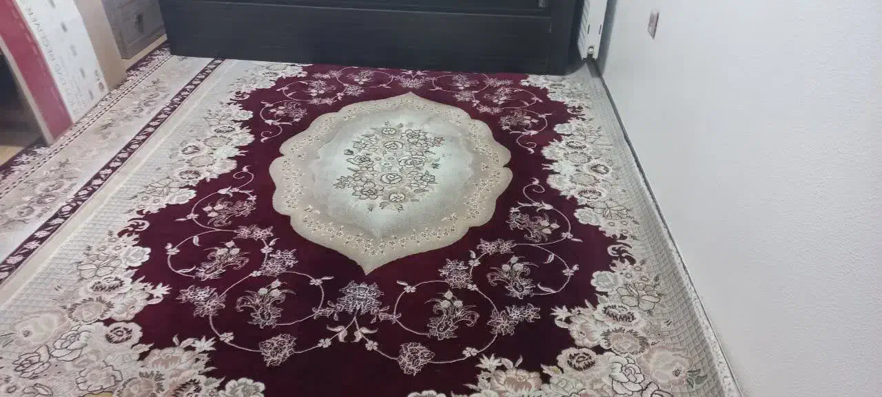 فرش ۱۲ متری تمیز|فرش|شاهینشهر, عطار|دیوار