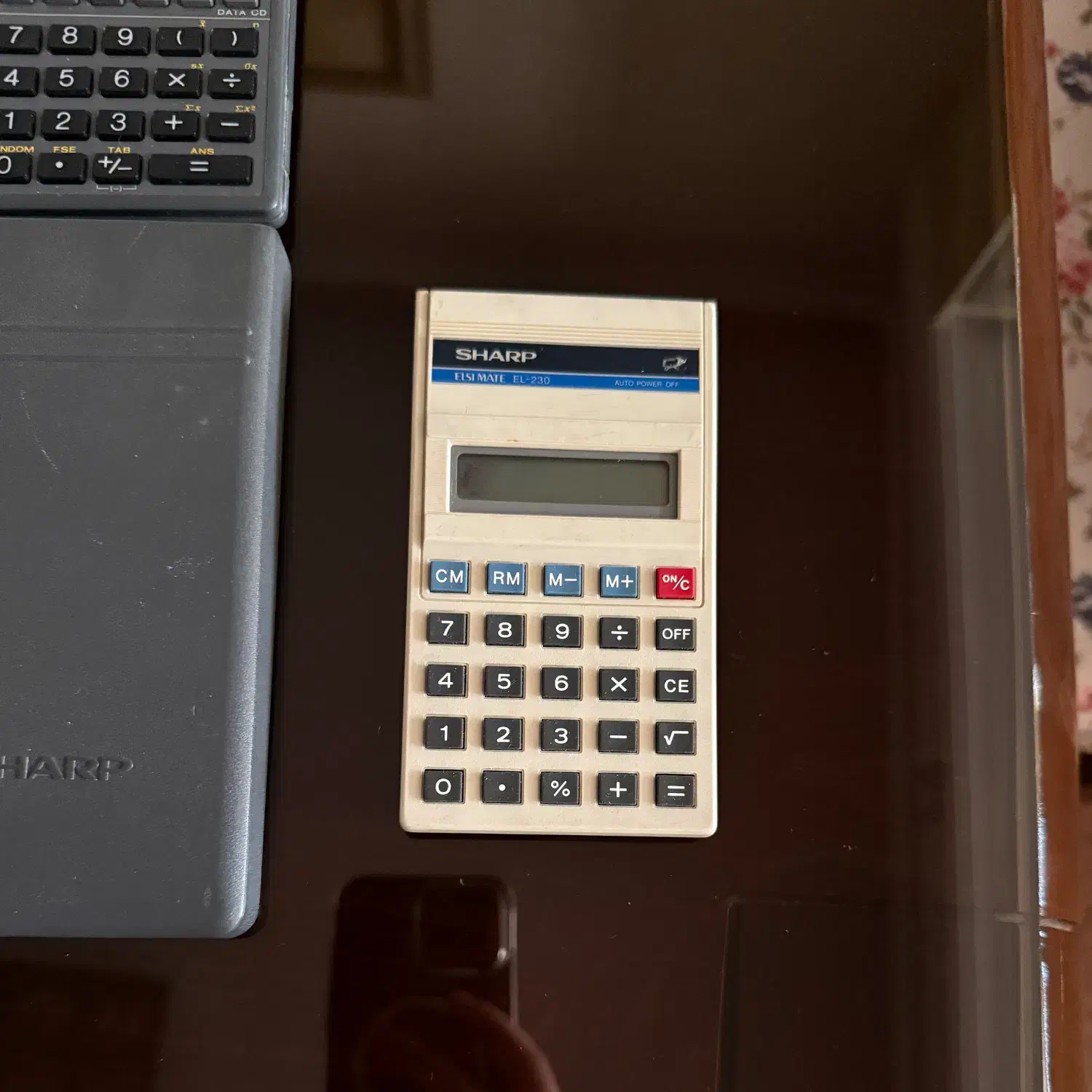 تعدادی ماشین حساب مهندسی حرفه ای و نوستالژیک|لوازم التحریر|تهران, سعادتآباد|دیوار