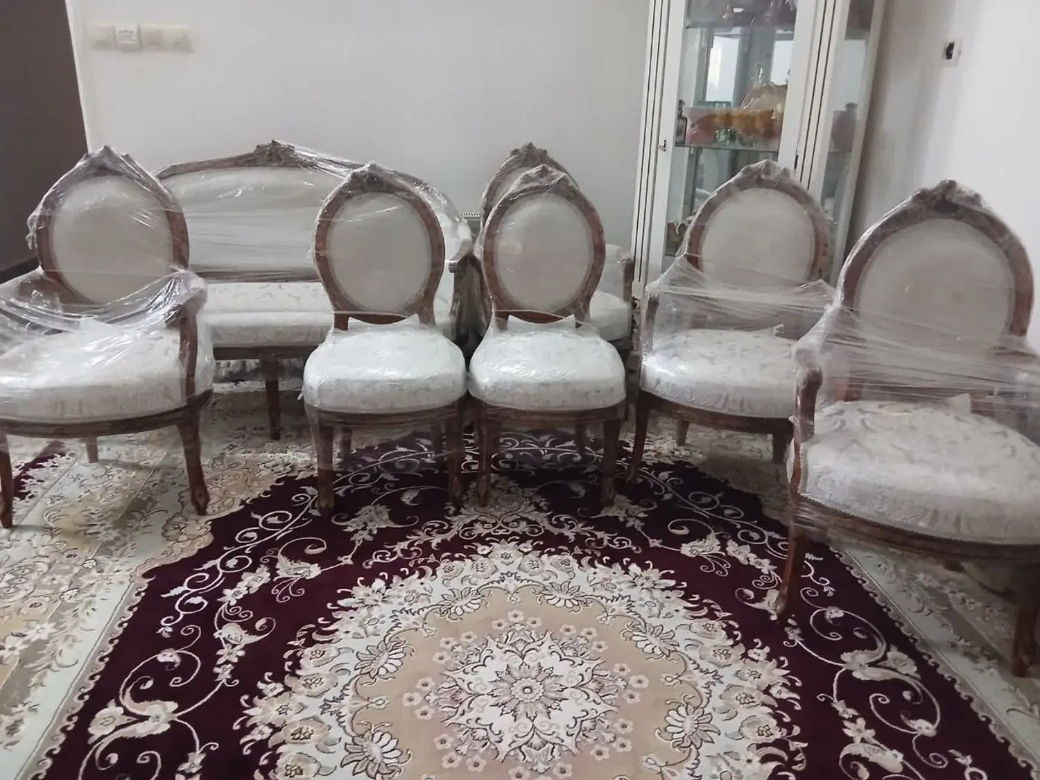 مبل|مبلمان خانگی و میز عسلی|قنوات, |دیوار