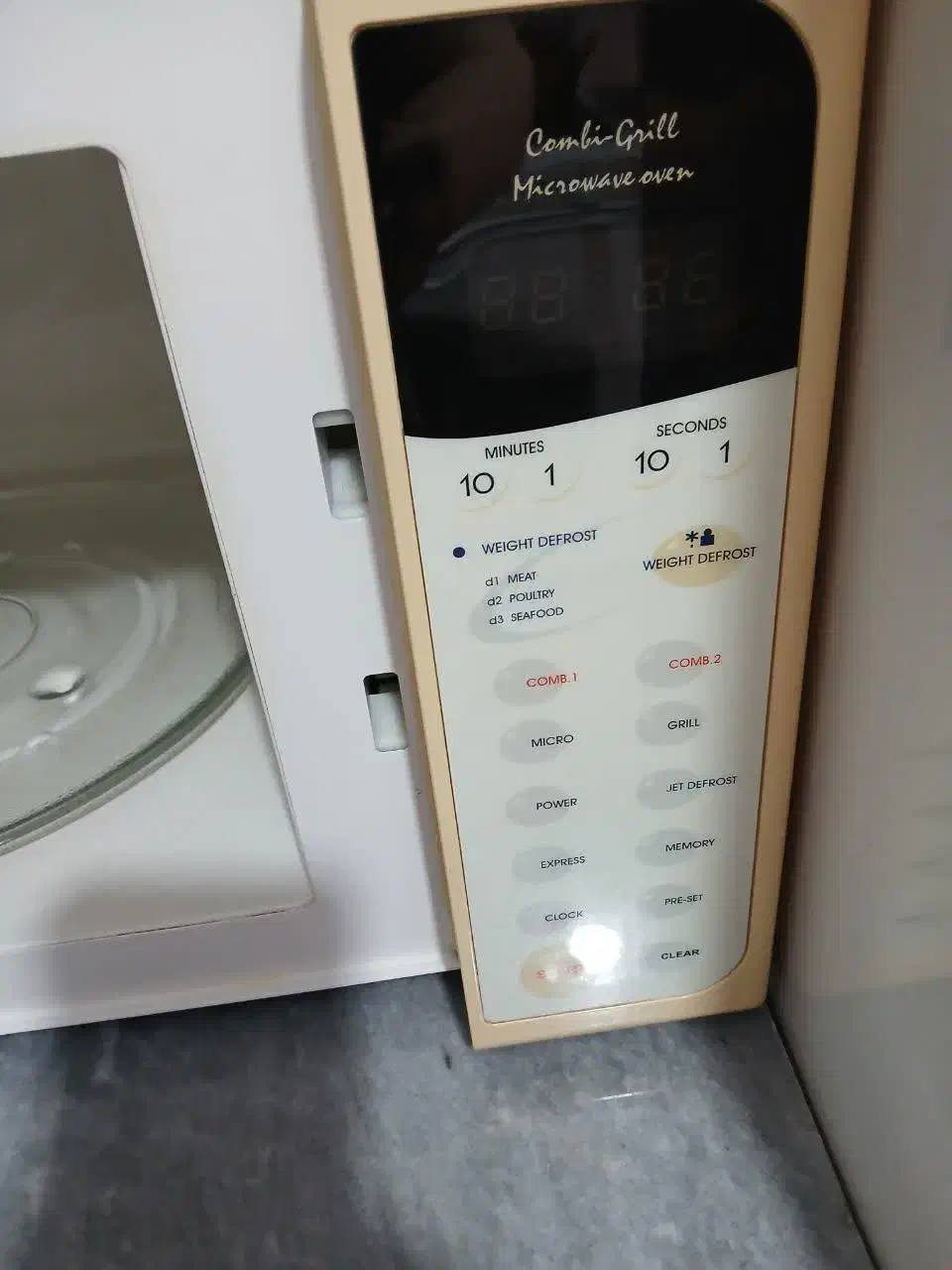 مایکروفر|اجاق گاز و لوازم برقی پخت‌وپز|کرج, گلدشت|دیوار