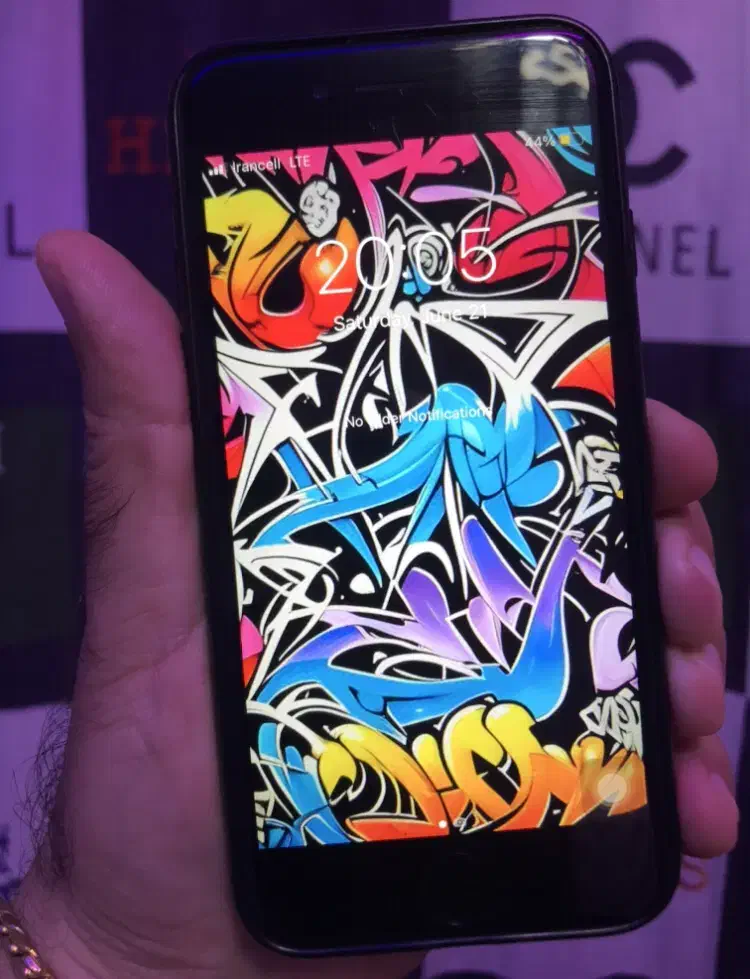 iPhone   6s   LLA/M   64GB   حرفه ‌ای|موبایل|اراک, |دیوار