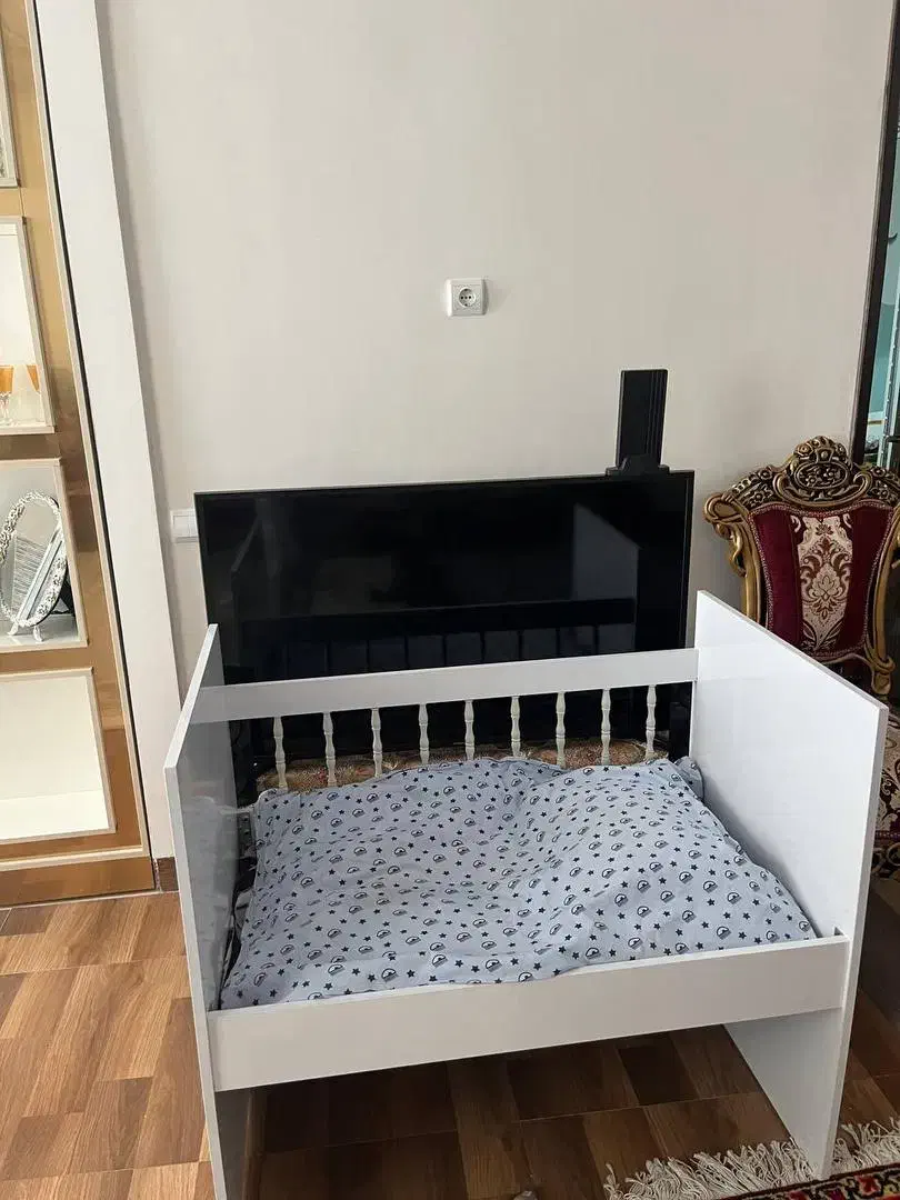 تخت نوزاد کنارمادر|تخت و صندلی بچه|تبریز, |دیوار