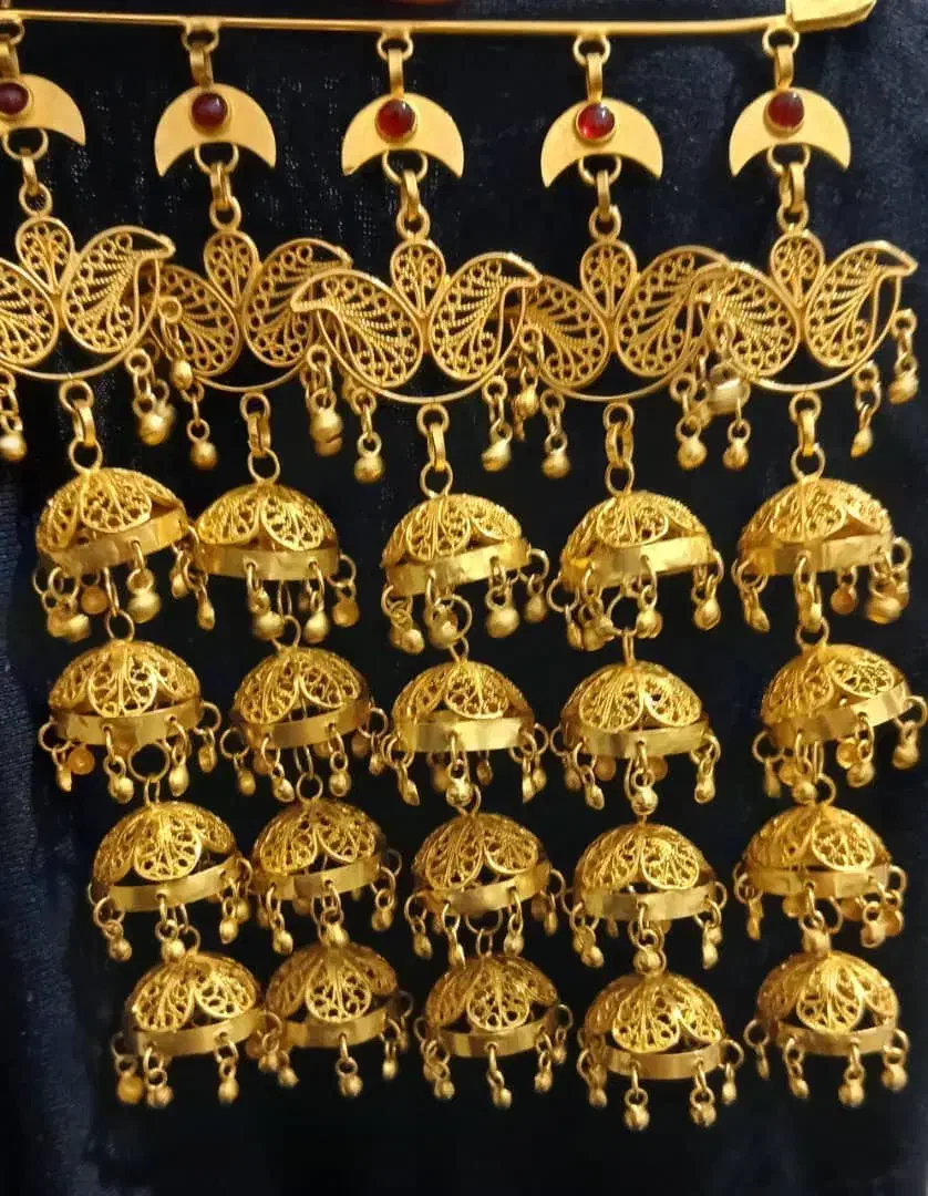 طلا در حد نو|جواهرات|لار, |دیوار