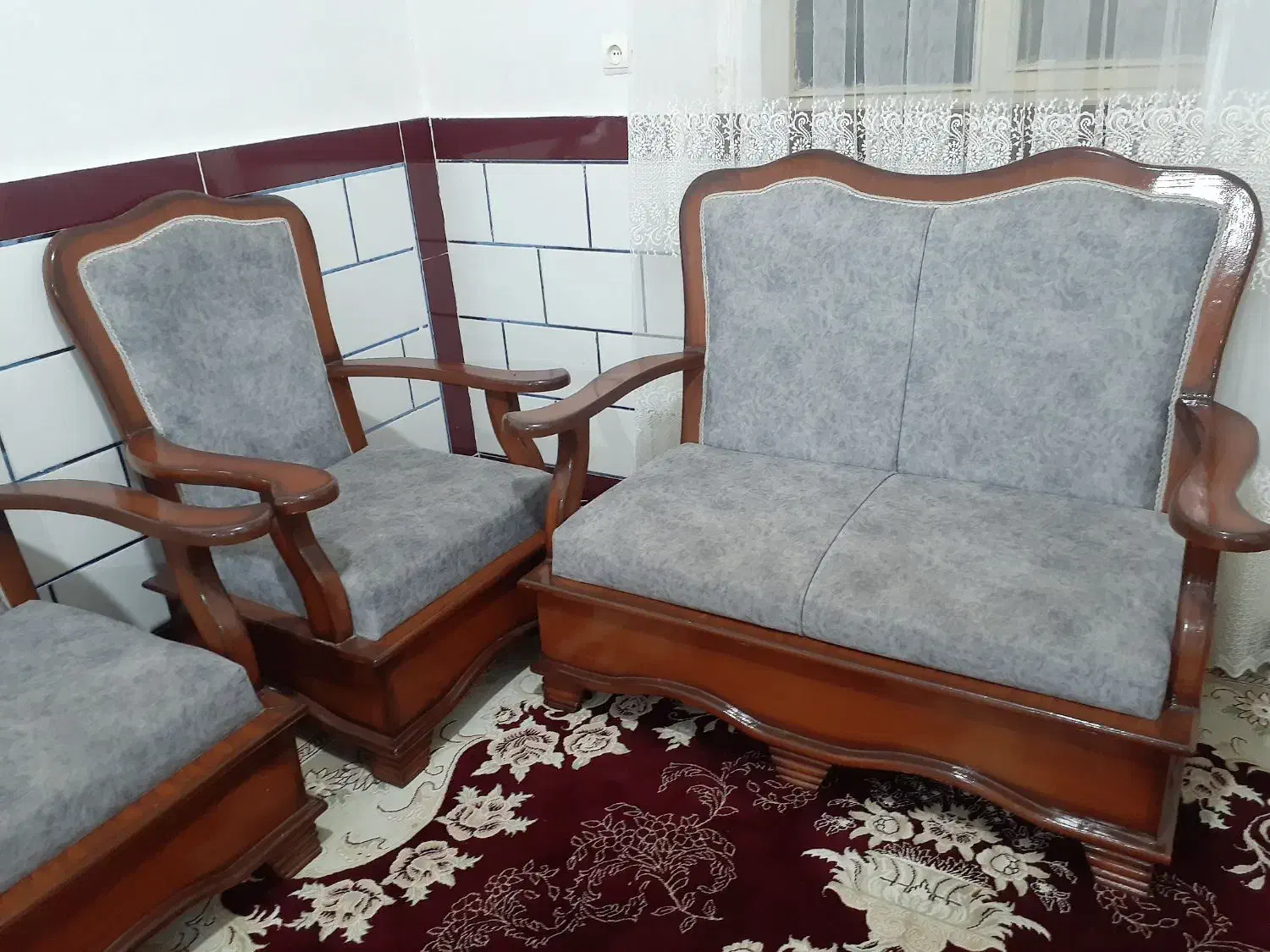 مبل در حد نو|مبلمان خانگی و میز عسلی|بشاریات, |دیوار