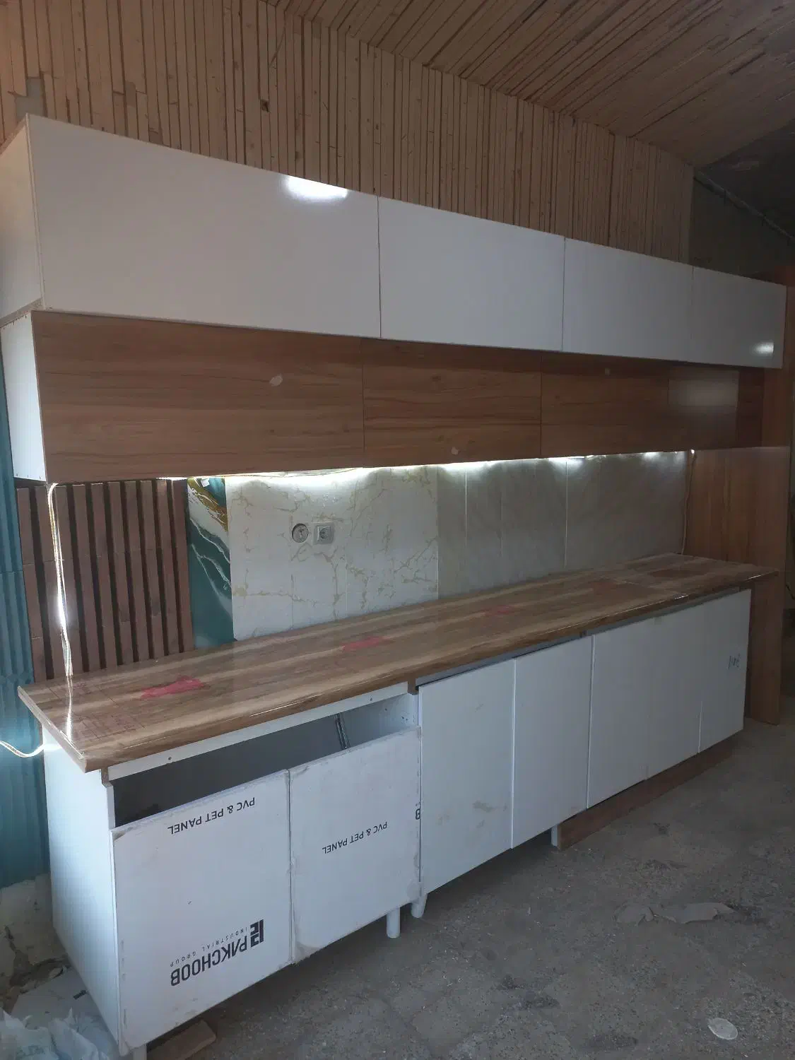 کابینت نمایشگاه|مصالح و تجهیزات ساختمان|اراک, |دیوار