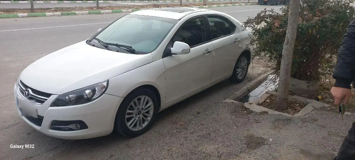 جک j5 مدل۹۴|خودرو سواری و وانت|الیگودرز, |دیوار