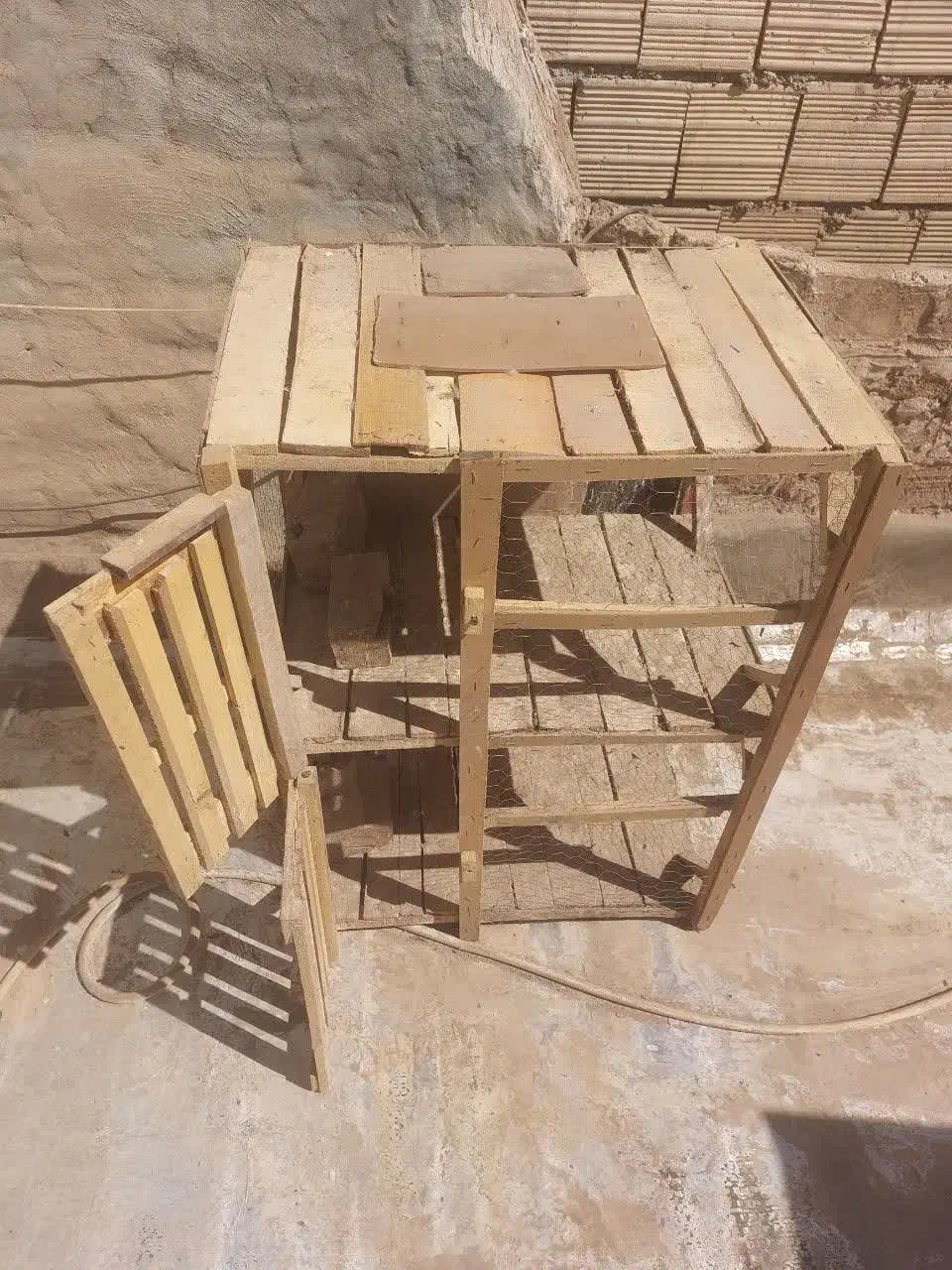 قفس چوبی در حد عالی ومقاوم|لوازم جانبی حیوانات|قم, در بهشت|دیوار