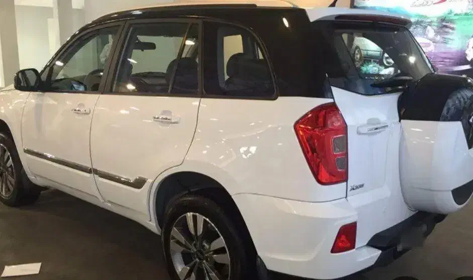 X33 sام وی ام|خودرو سواری و وانت|اردبیل, |دیوار