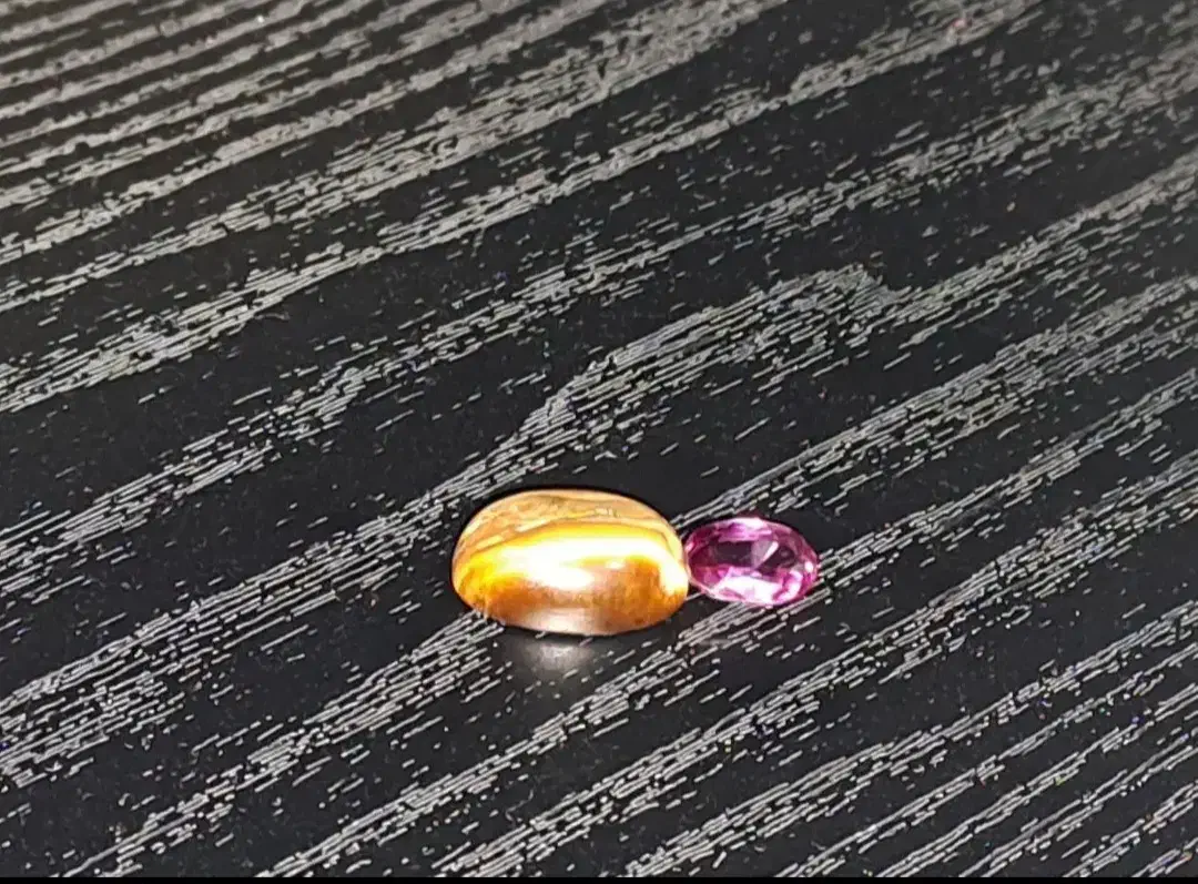 سنگ الکساندریت بنفش و سنگ چشم ببر|جواهرات|مهاباد (آذربایجان غربی), |دیوار