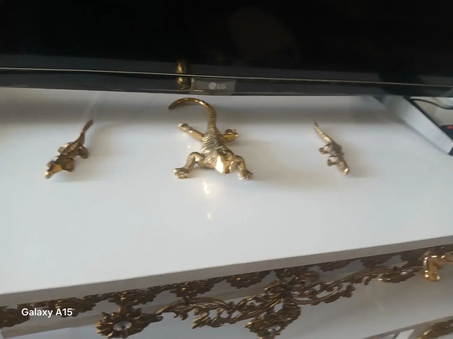 مار مولک برنج|مجسمه، تندیس، ماکت|بروجرد, |دیوار