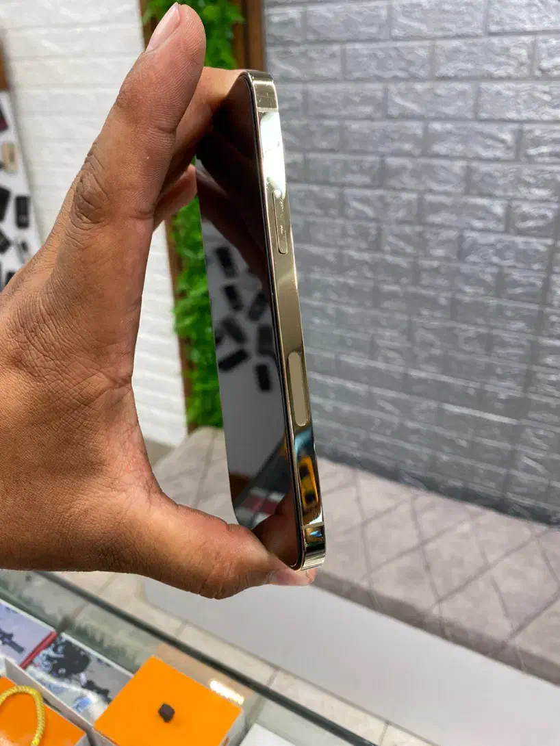 اپل iPhone 12 Pro با حافظهٔ ۵۱۲ گیگابایت|موبایل|تبریز, |دیوار