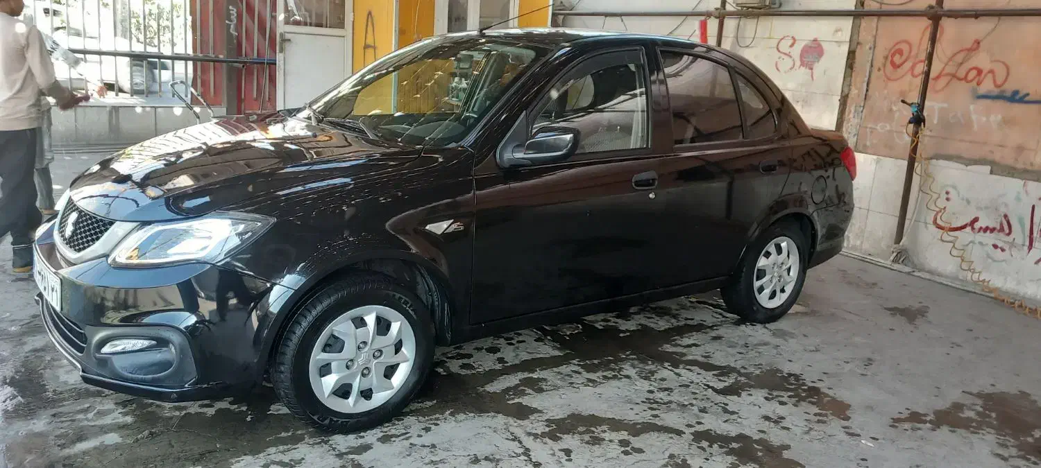 ساینا ۴۰۲ s مشکی.آینه ها برقی.سنسور دنده عقب.|خودرو سواری و وانت|اسلام‌شهر, باغ فیض|دیوار