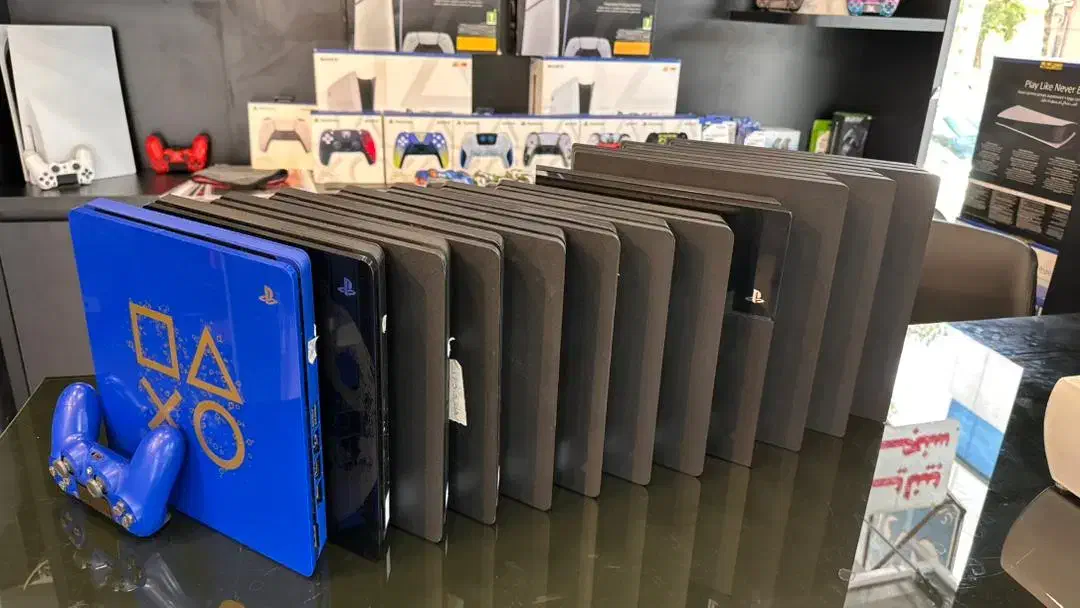 ps4 کپی خور ۱ میلیون با چهارتا دسته ی رایگان|کنسول، بازی ویدئویی و آنلاین|مشهد, احمدآباد|دیوار