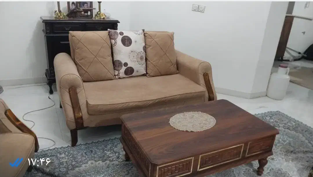 سرویس مبل ۷ نفره|مبلمان خانگی و میز عسلی|اندیشه, اندیشه فاز ۴|دیوار