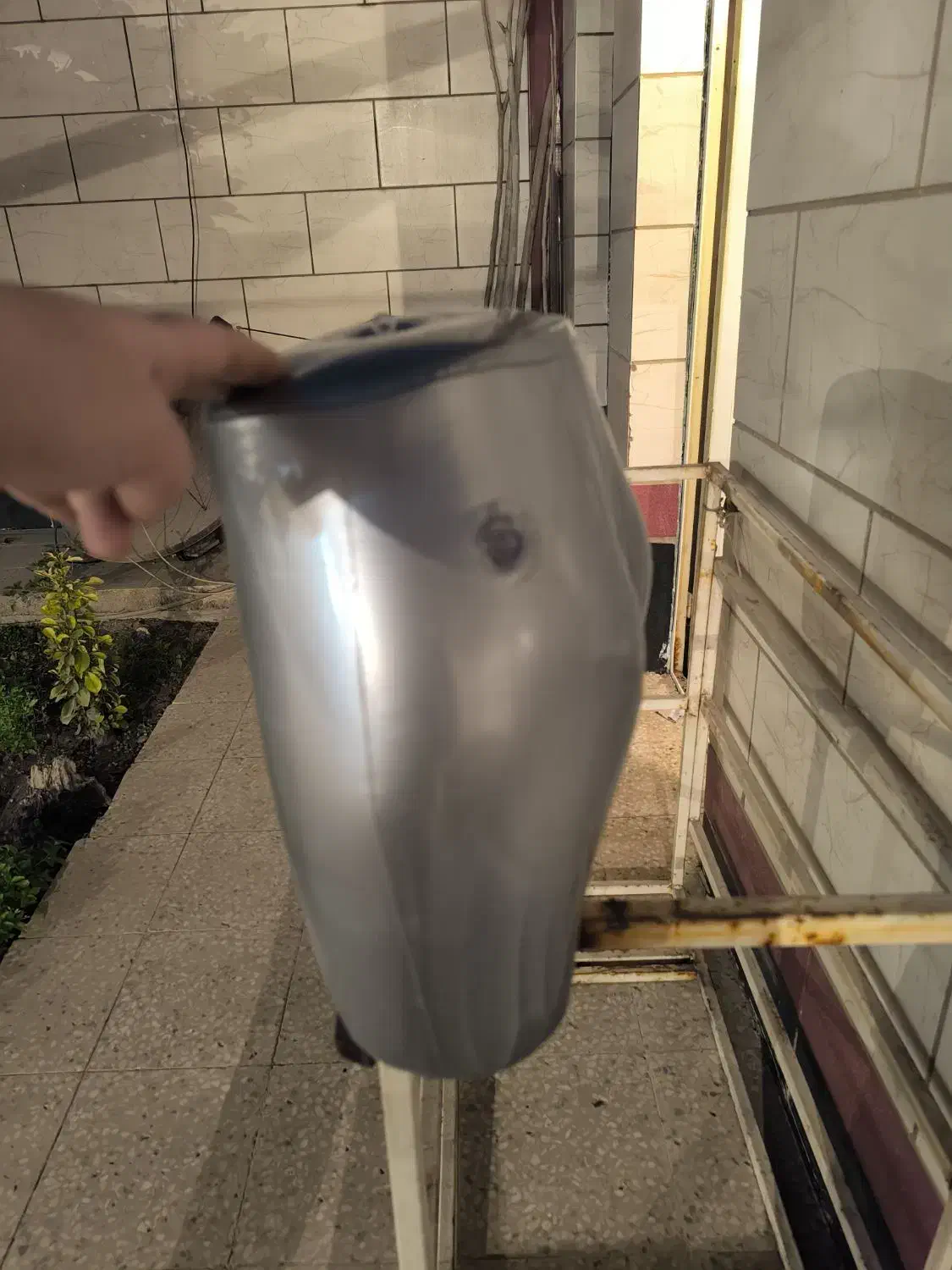 کله مانکن|آرایشی، بهداشتی، درمانی|دوگنبدان, |دیوار