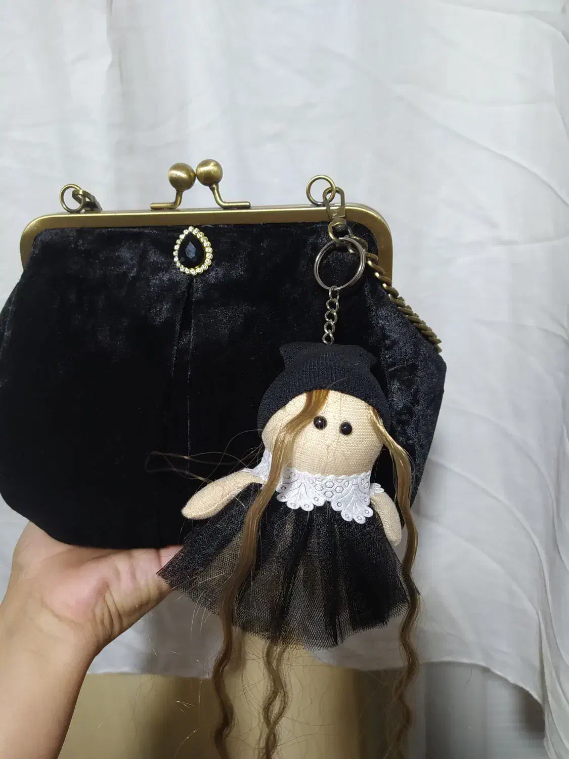 دوخت انواع کیفهای زنانه مجلسی|کیف، کفش، کمربند|جوانرود, |دیوار