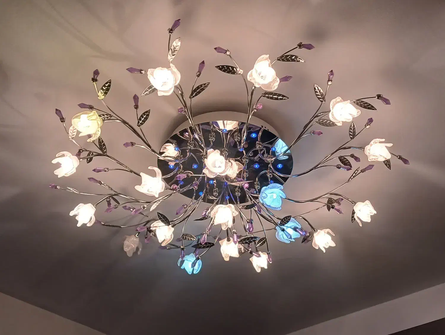 لوستر خارجی با کنترل از راه دور|لوستر و چراغ آویز|تهران, دردشت|دیوار