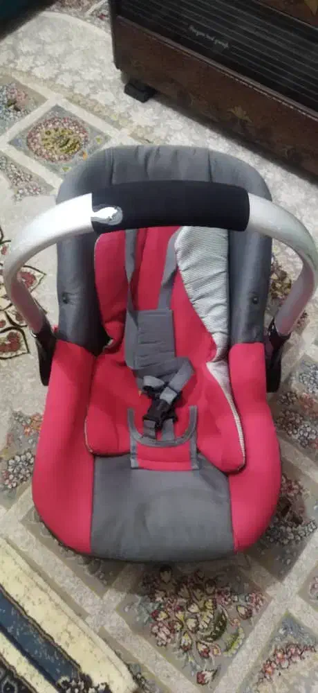 کریر و روروک|کالسکه و لوازم جانبی|شوشتر, |دیوار