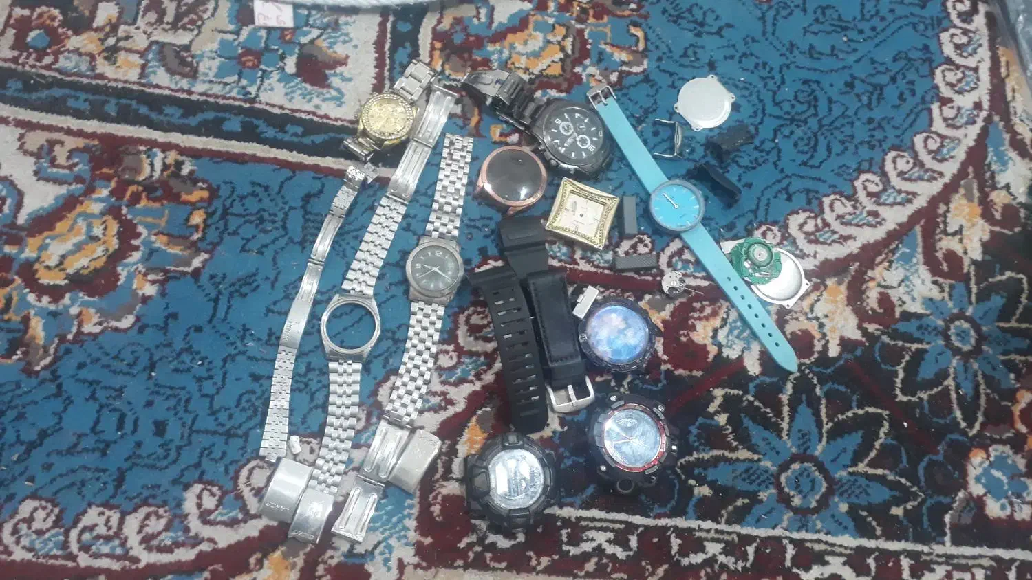 باسلام ساعت دست دوم دارم|ساعت|اهواز, حصیرآباد|دیوار