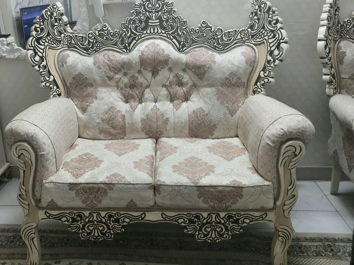 سرویس مبلمان ۷ نفره|مبلمان خانگی و میز عسلی|کرج, مصباح|دیوار