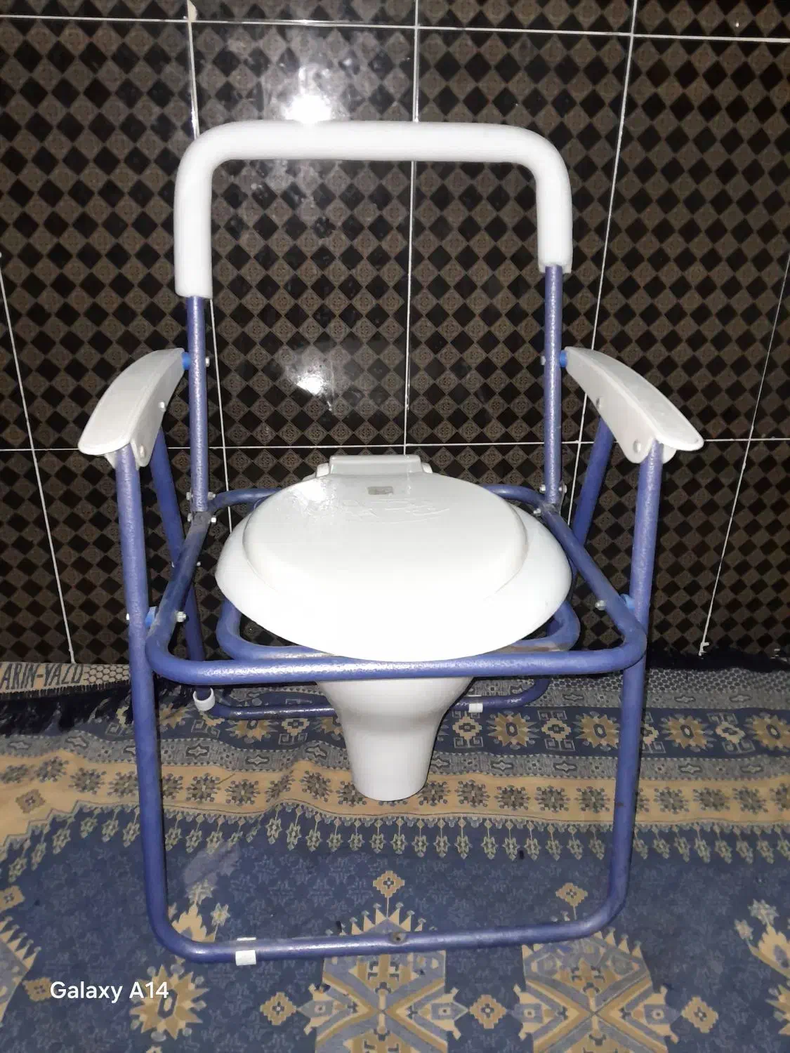 سلام یک عدد  توالت فرنگی|لوازم سرویس بهداشتی|یزد, |دیوار