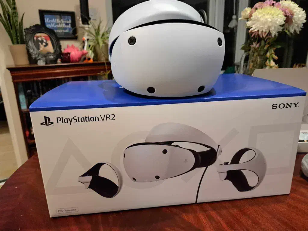 فروش پلی استیشن وی آر ۲ ( playstation VR2 )|کنسول، بازی ویدئویی و آنلاین|مشهد, وکیل‌آباد|دیوار
