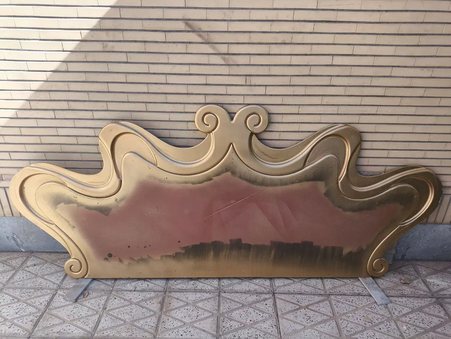 تاج و تخت فروشی|تخت و سرویس خواب|شاهین‌شهر, کوی مهدیه|دیوار