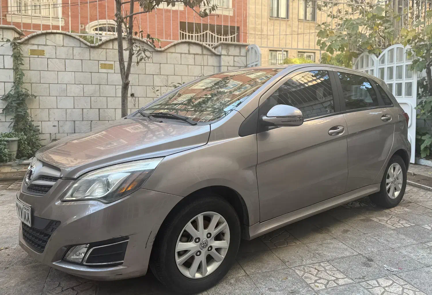 سابرینا مدل ۹۵،فقط ۲۲۵۰۰ کیلومتر ، بدون رنگ|خودرو سواری و وانت|تهران, آسمان|دیوار