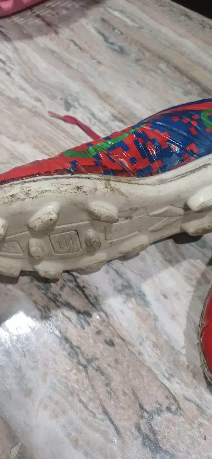 کفش چمن|کیف، کفش، کمربند|بجنورد, |دیوار