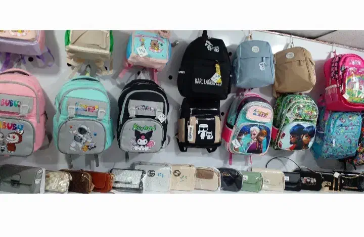 کیف و کوله پشتی مدارس|کیف، کفش، کمربند|ساوه, |دیوار