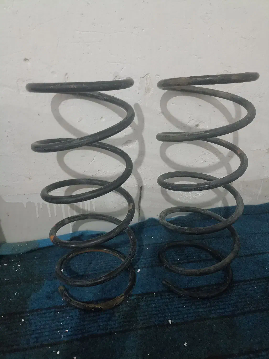 فنرلول / 206/ پژو . پژوپارس|قطعات یدکی و لوازم جانبی|بم, |دیوار