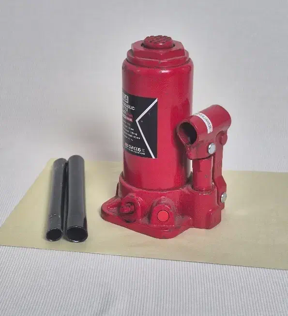 جک روغنی (هیدرولیک)  ۵ تن|قطعات یدکی و لوازم جانبی|قم, یخچال قاضی|دیوار