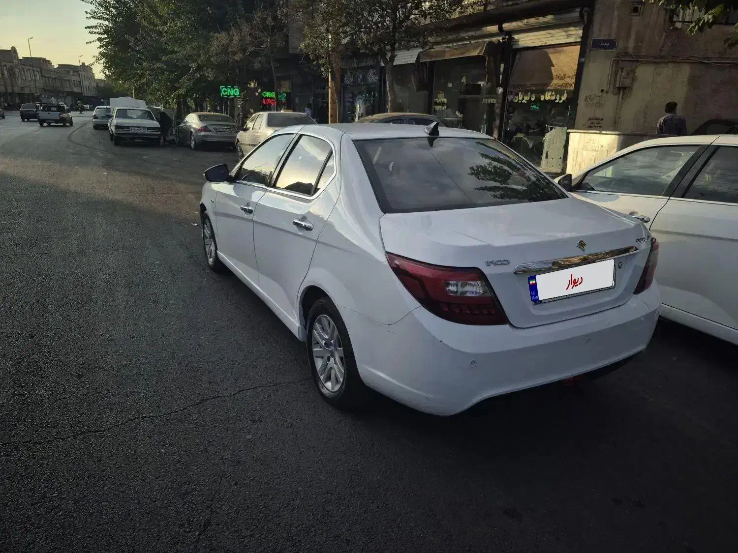 دنا پلاس تیپ ۲|خودرو سواری و وانت|تهران, نیکنام|دیوار