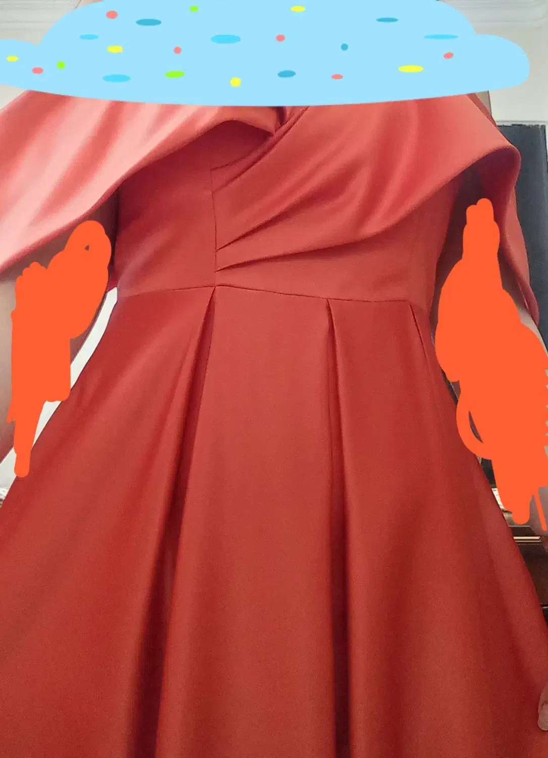 لباس مجلسی نو حتی یکبار هم تن نخوره شیک و تمییز|لباس|فومن, |دیوار