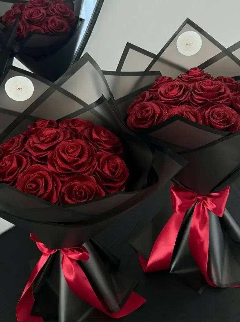 رز ربانی قرمز|گل مصنوعی|شیروان (خراسان), |دیوار