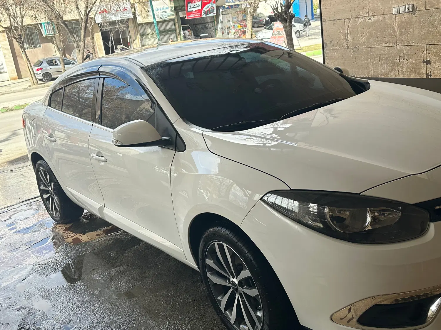 رنو فلوئنس|خودرو سواری و وانت|کرمانشاه, |دیوار