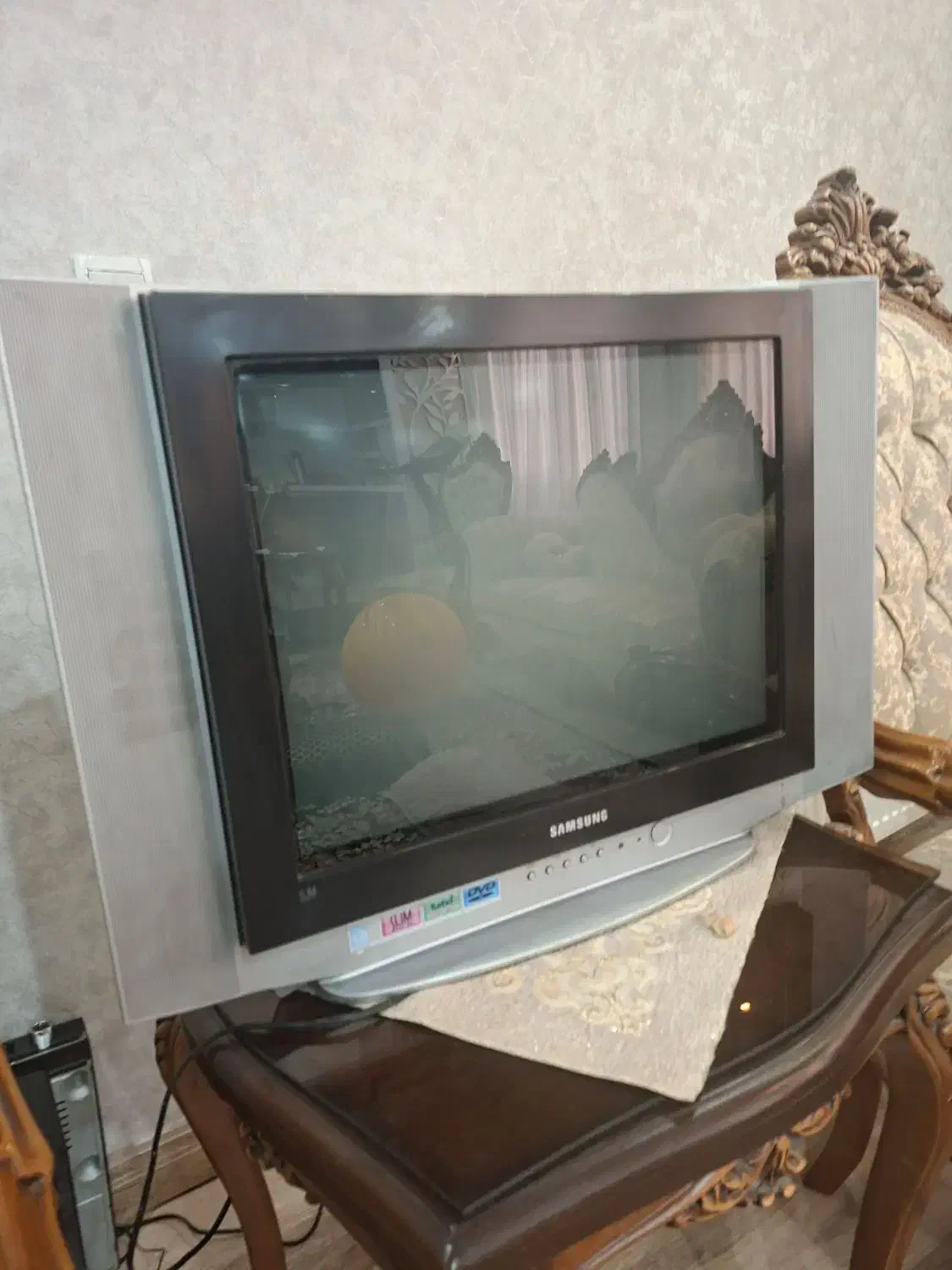 تلویزیون سامسونگ ۲۱ اینچ|تلویزیون و پروژکتور|رباط‌کریم, رباط‌کریم|دیوار