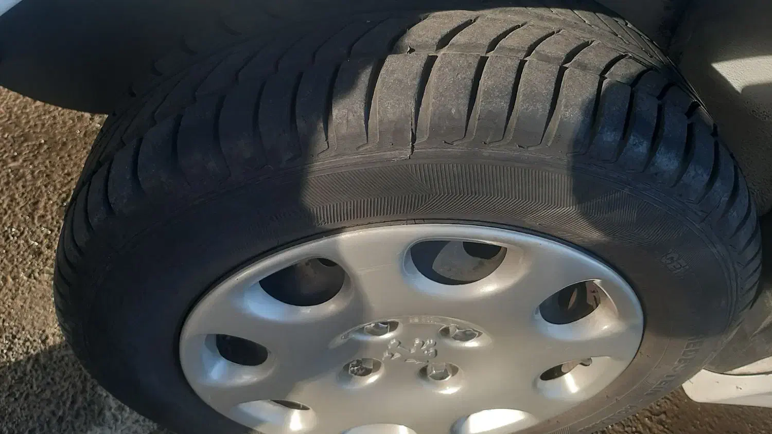 رینگ و لاستیک یزد ۱۴ ۹۰ درصد|قطعات یدکی و لوازم جانبی|قدس, شهرقدس|دیوار