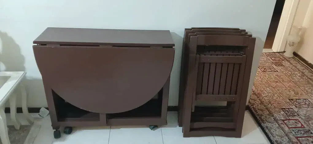 میزوصندلی چوبی تاشو و چرخ دار۴نفره|میز و صندلی غذاخوری|پردیس, فاز ۱۱|دیوار