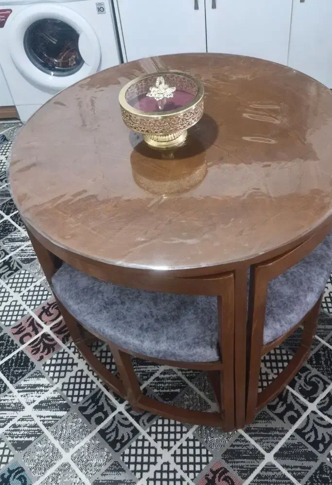 میز ناهار خوردی کم جا 4نفره|میز و صندلی غذاخوری|شوشتر, |دیوار