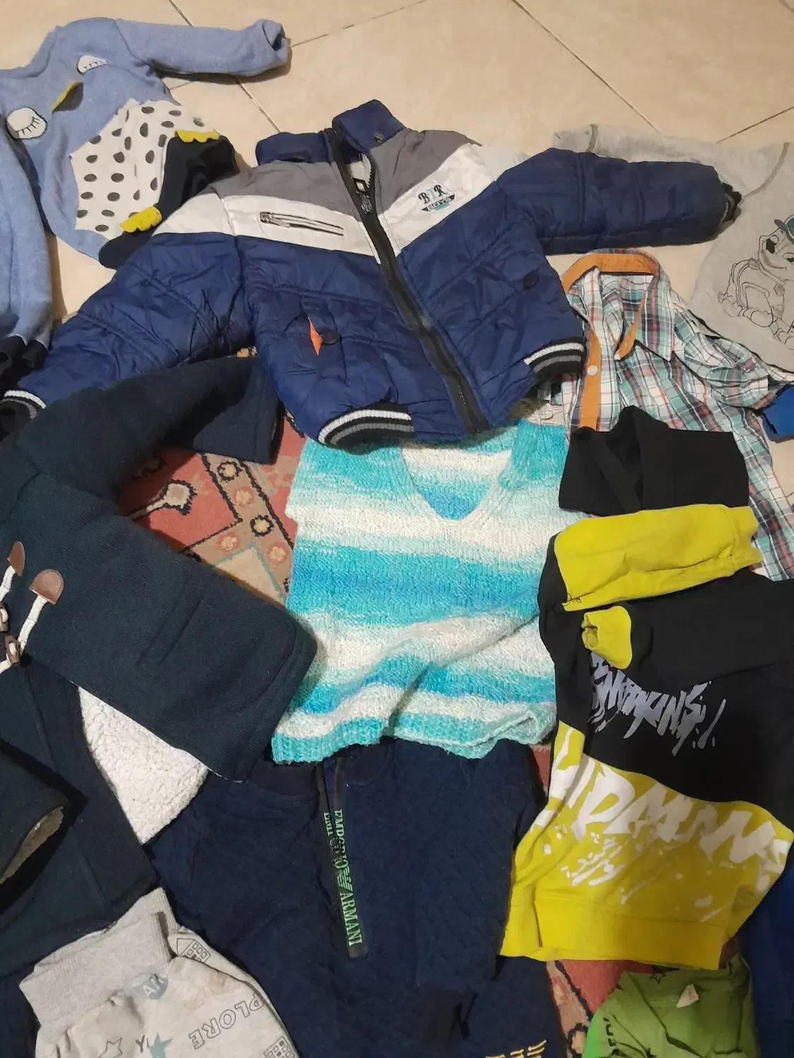 لباس همه ۲۰۰|کفش و لباس بچه|محمدشهر, محمدشهر|دیوار