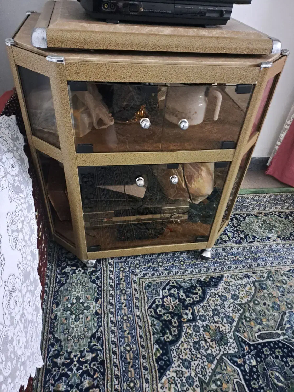 میز عسلی جلو مبلی و میز تلویزیون قدیمی|میز تلویزیون|بابل, |دیوار